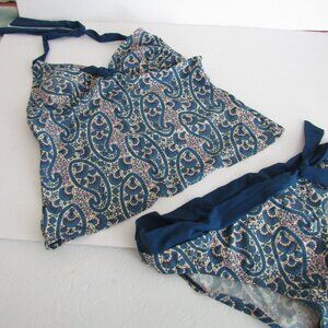 Converse Tankini Set,  Medium,  Blue Beige modern print, new,